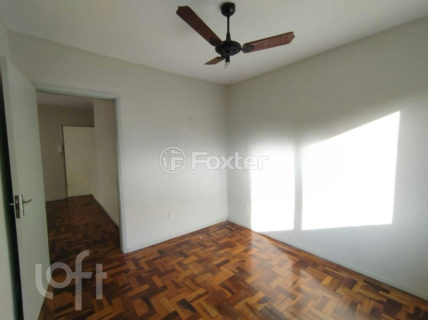 Image 4 - 1003713