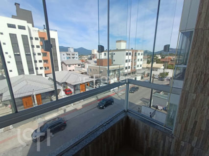 Image 10 - 1003721