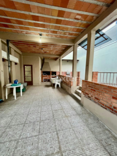 Image 42 - 1003756