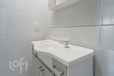 Image 32 - 1003799