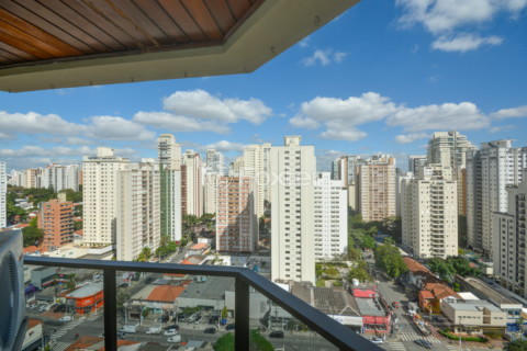 Image 31 - 1003934