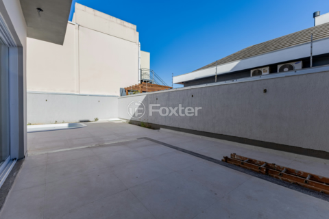 Image 21 - 1003968