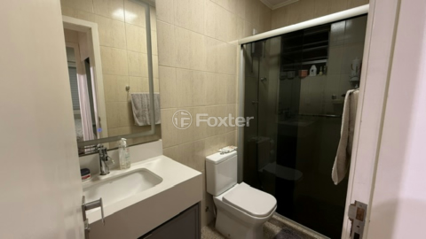 Image 4 - 1003989