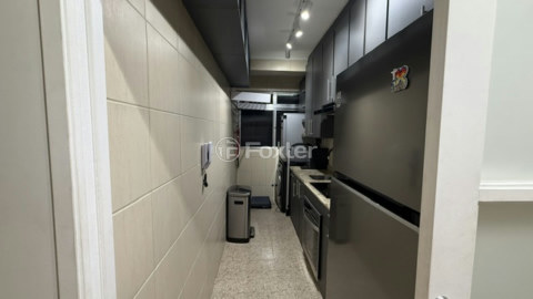 Image 8 - 1003989