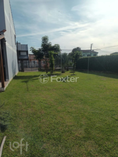 Image 29 - 1003992