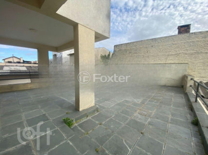 Image 42 - 1004036