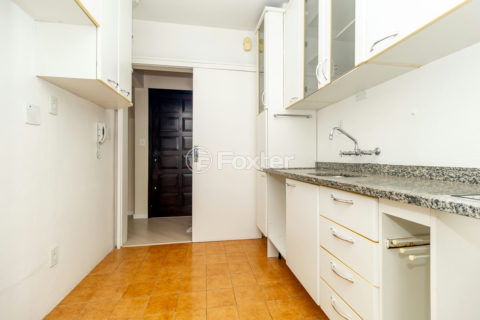 Image 35 - 1004040