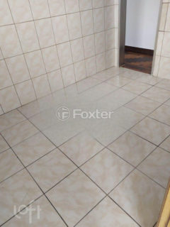 Image 5 - 1004103