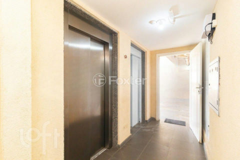 Image 23 - 1004166