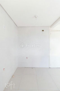 Image 7 - 1004166