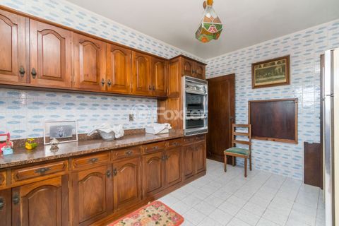 Image 35 - 100424