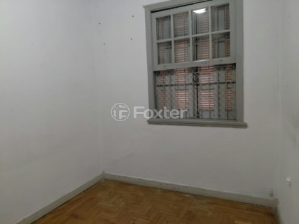Image 31 - 1004254