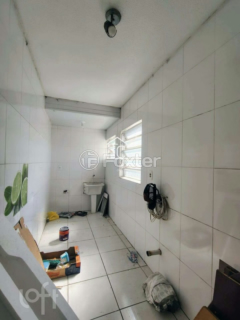 Image 7 - 1004326