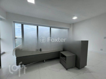 Image 5 - 1004469