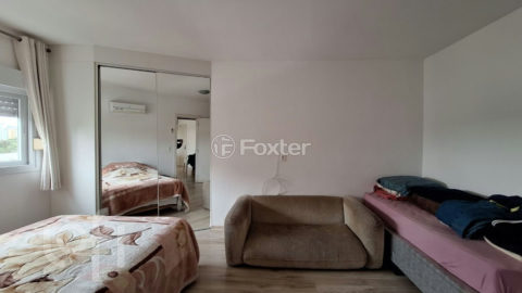 Image 4 - 1004482