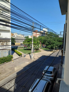 Image 12 - 1004492