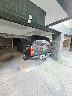 Image 32 - 1004498
