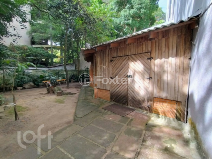 Image 39 - 1004634