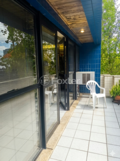 Image 4 - 1004665