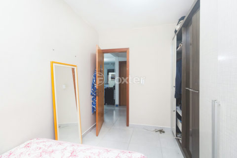 Image 7 - 1004682