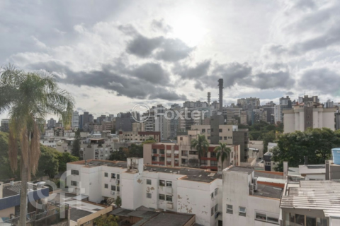 Image 30 - 1004685