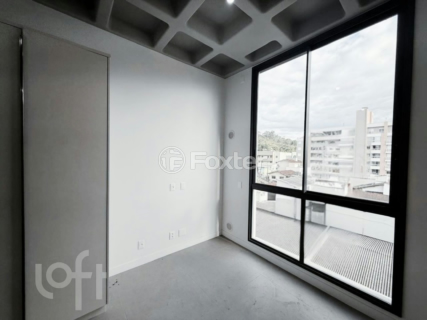 Image 3 - 1004727