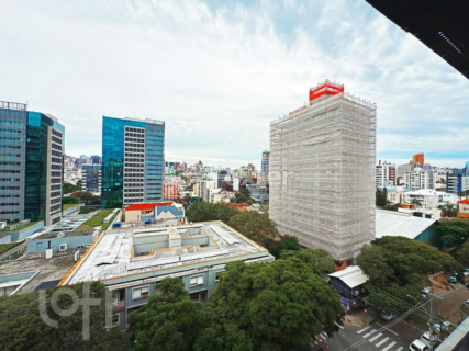 Image 21 - 1004772