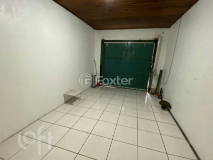 Image 4 - 1004791