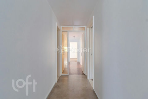 Image 72 - 1004792
