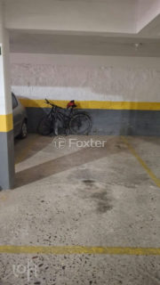 Image 32 - 1004792