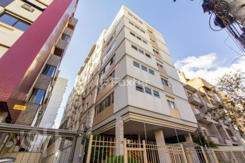 Image 30 - 1004792