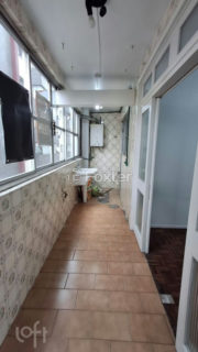 Image 11 - 1004792