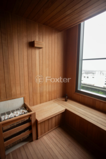 Image 38 - 1004799
