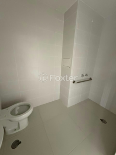 Image 5 - 1004841
