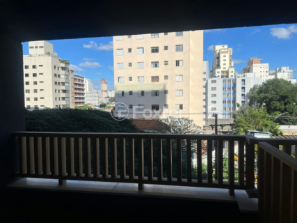 Image 8 - 1004841