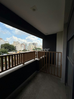 Image 2 - 1004841