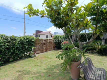 Image 7 - 1005056