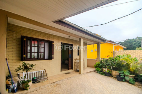 Image 39 - 1005139