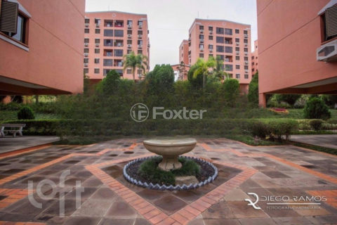 Image 27 - 1005203