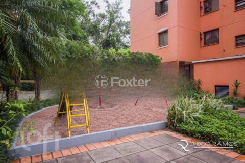 Image 29 - 1005203