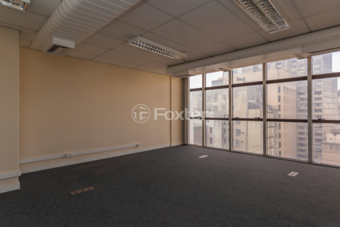 Image 7 - 1005230