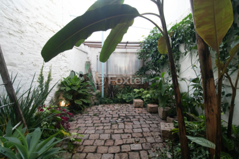 Image 2 - 1005362