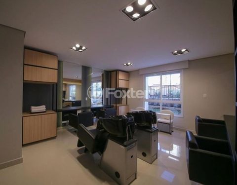 Image 26 - 1005394
