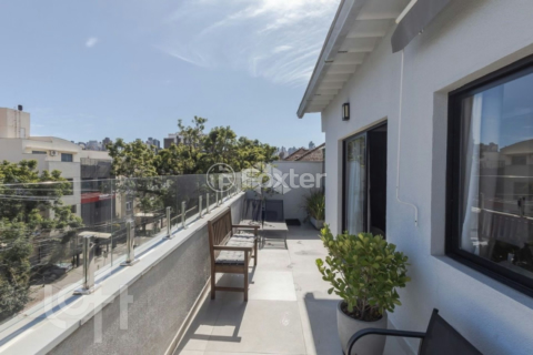 Image 8 - 1005546