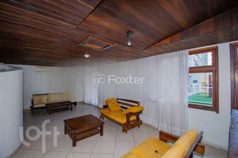 Image 31 - 1005551