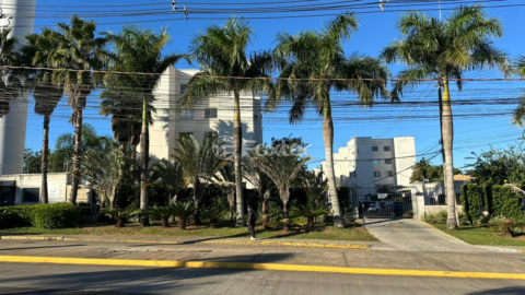 Image 11 - 1005629
