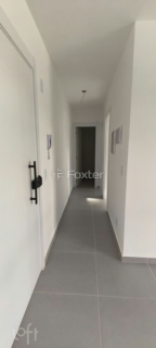 Image 2 - 1005674