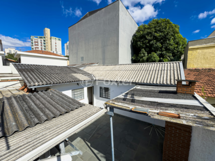 Image 34 - 1005716