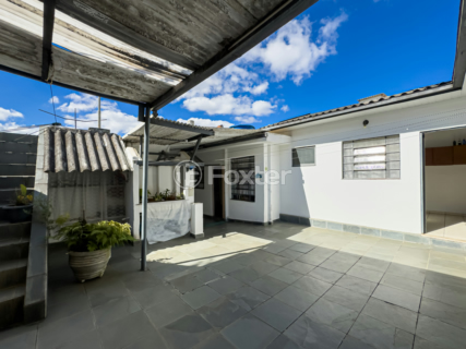 Image 32 - 1005716
