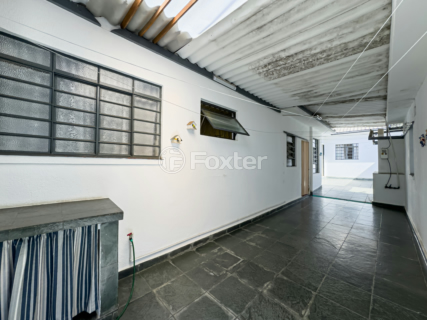 Image 26 - 1005716